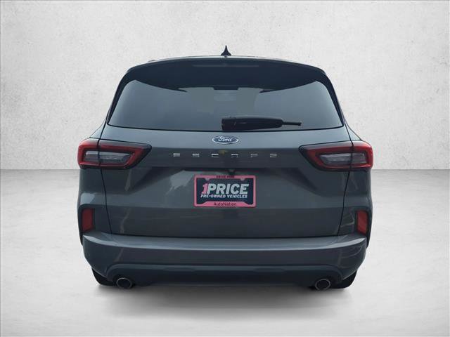 Used 2024 Ford Escape ST-Line w/ Cold Weather Package image 7