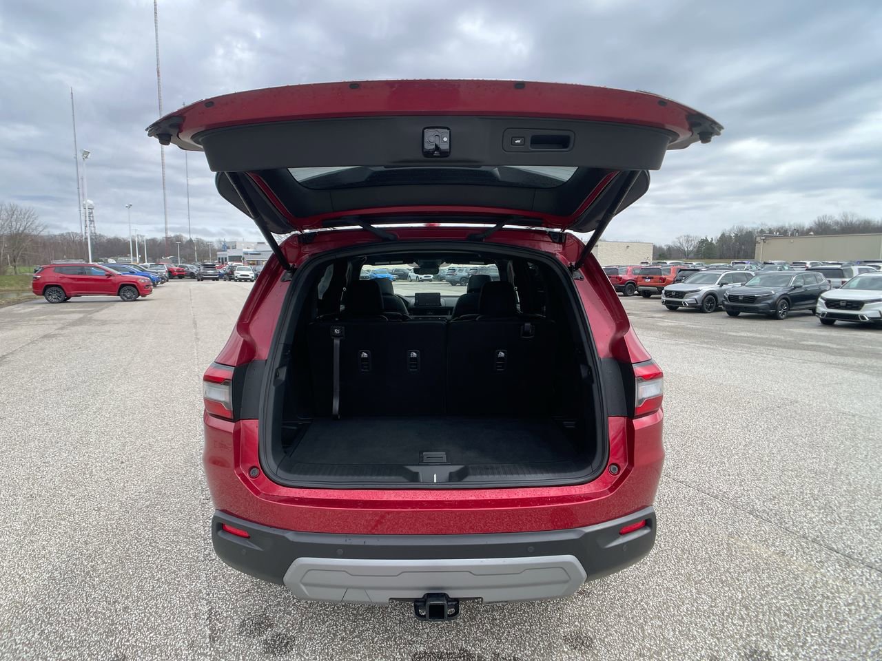 Certified 2025 Honda Pilot TrailSport image 27