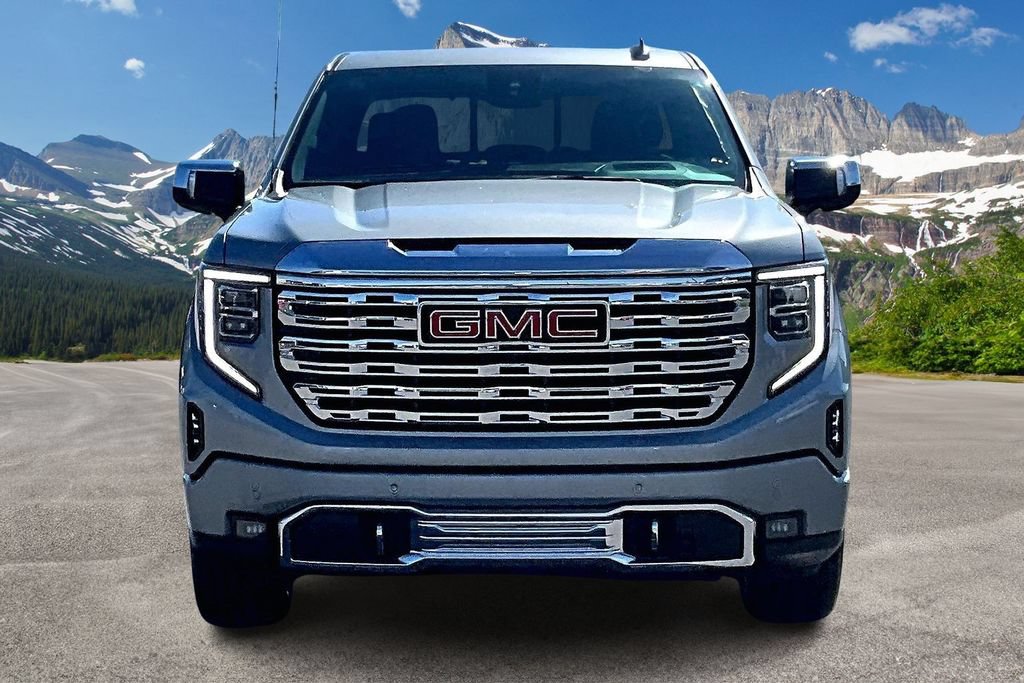Used 2023 GMC Sierra 1500 Denali w/ Denali Reserve Package AWD/4WD image 3
