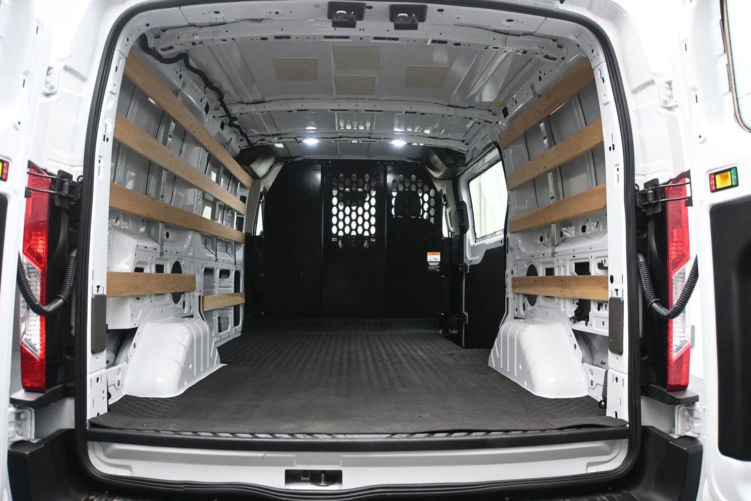 Used 2025 Ford Transit 250 Low Roof w/ Exterior Upgrade Package RWD image 9