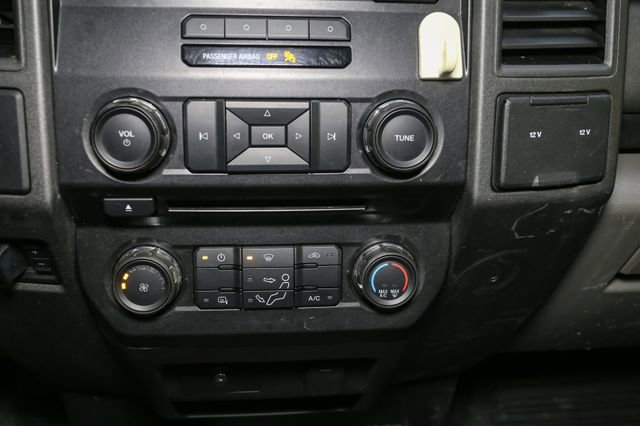 Used 2017 Ford F550 4x4 Regular Cab Super Duty image 20