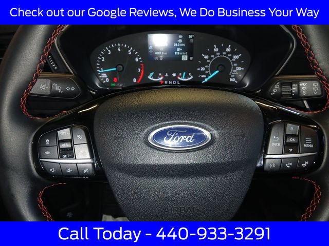 Certified 2022 Ford Escape SEL w/ SEL Stealth AWD Package image 23