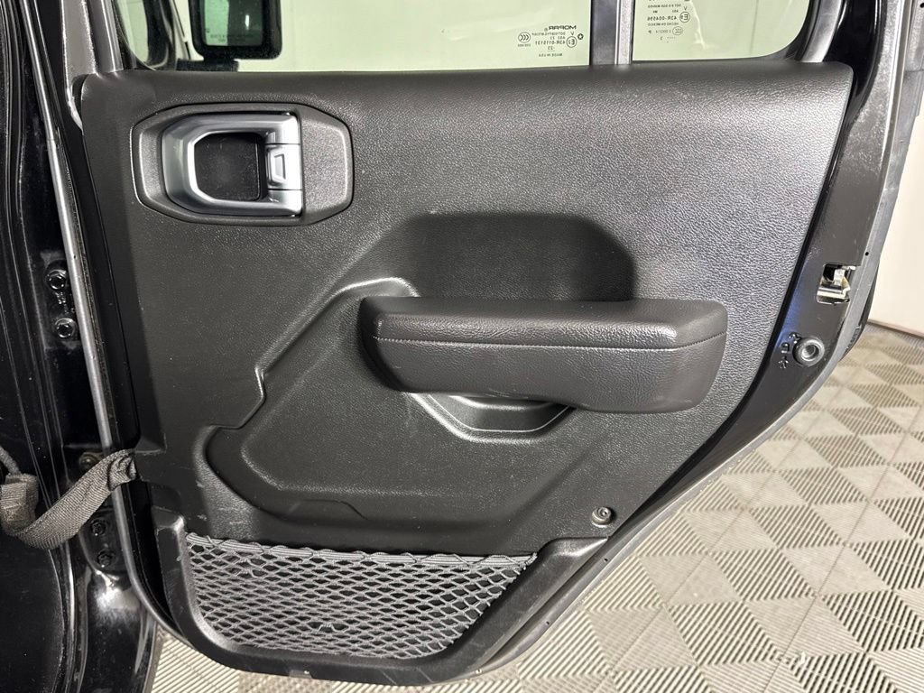 Used 2024 Jeep Wrangler Unlimited Sport AWD/4WD image 34