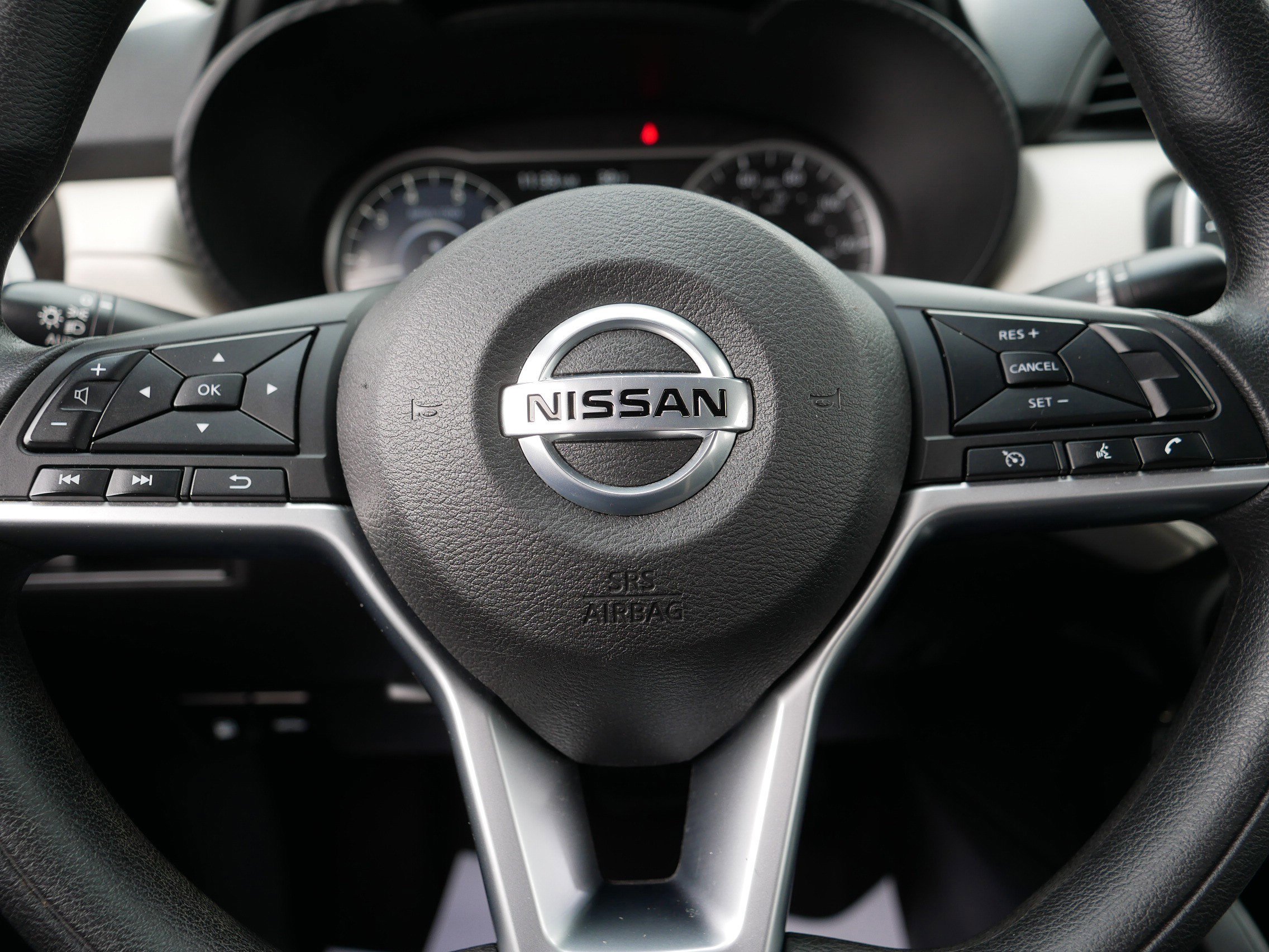 Used 2021 Nissan Versa SV image 24