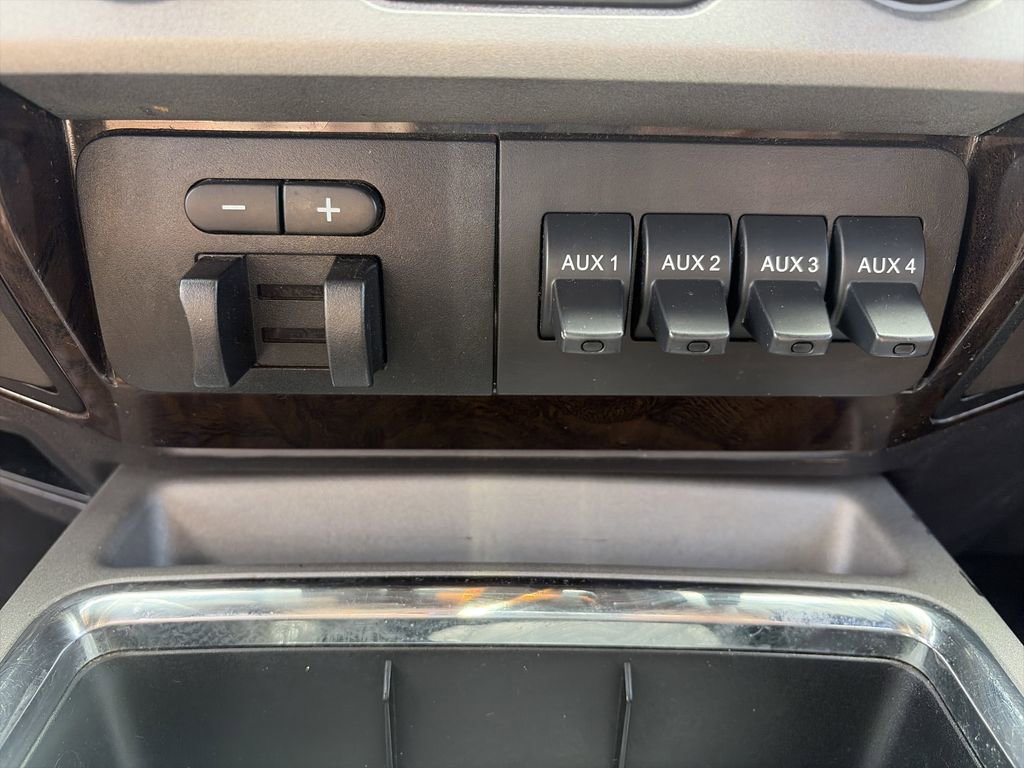 Used 2015 Ford F350 Platinum AWD/4WD image 26