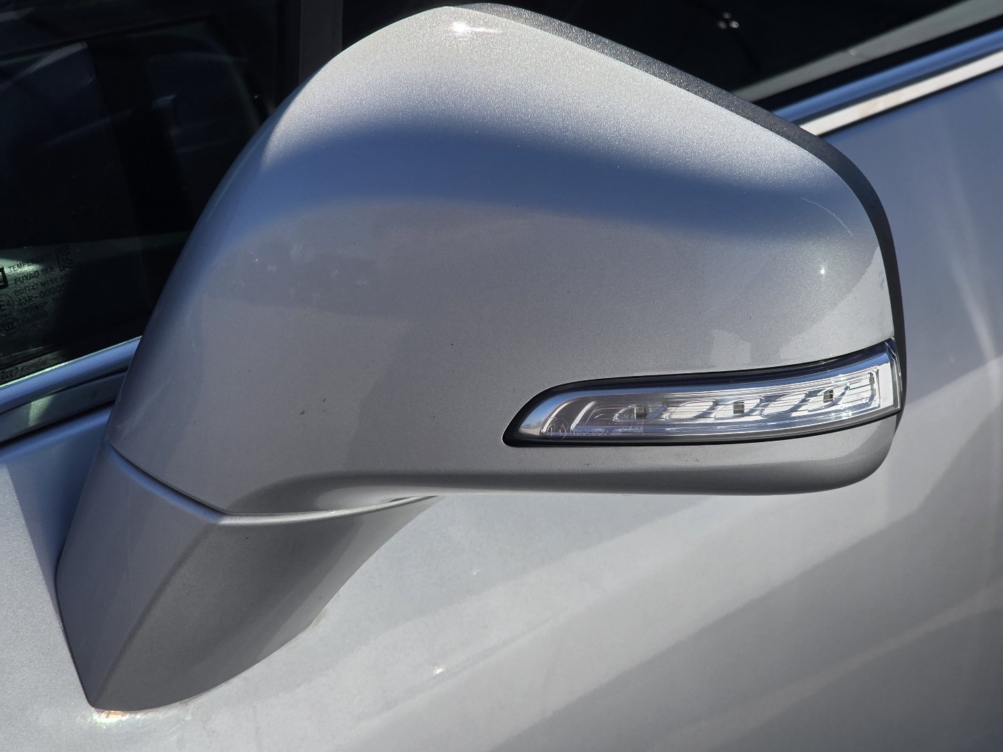 Used 2019 Buick Encore Essence FWD image 13