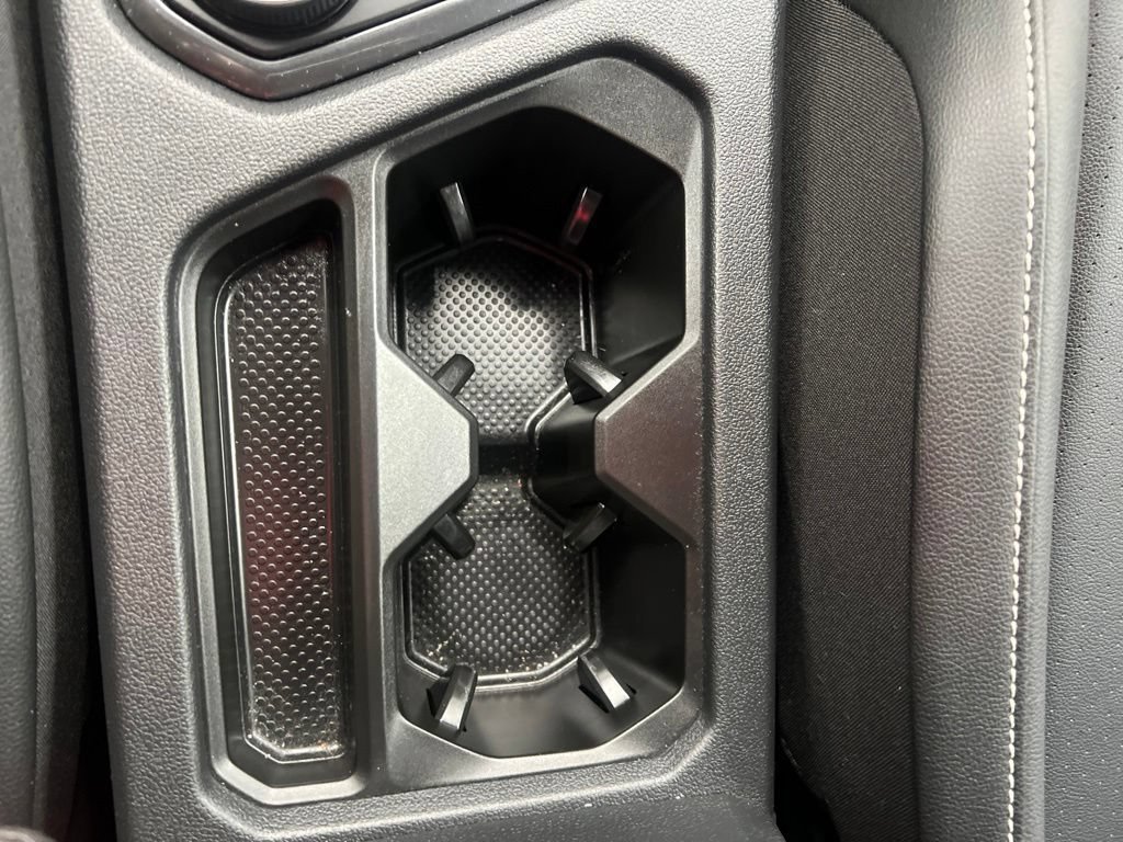 Certified 2024 Volkswagen Tiguan SE AWD/4WD image 17