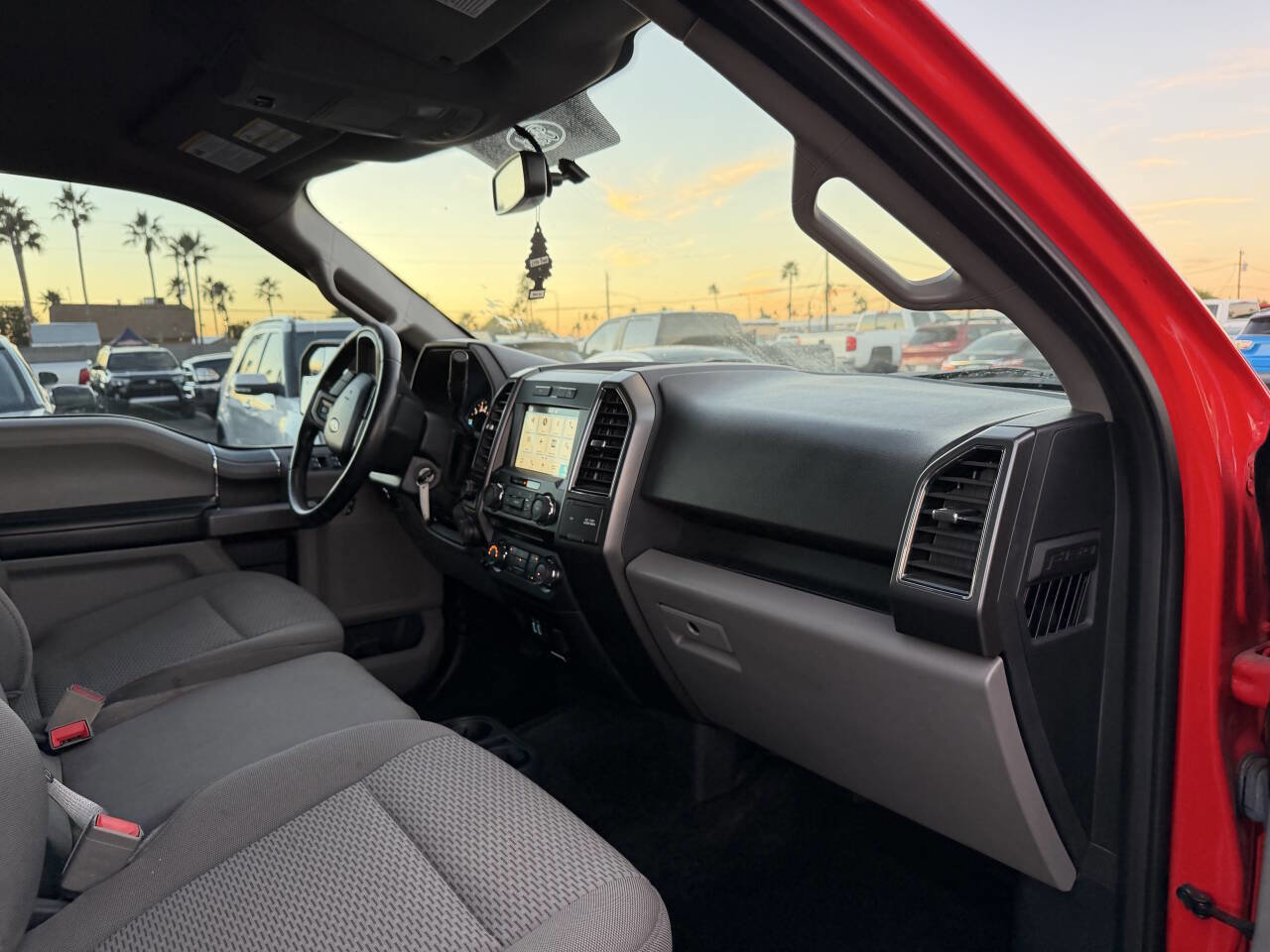 Used 2018 Ford F150 XLT w/ Equipment Group 302A Luxury image 30