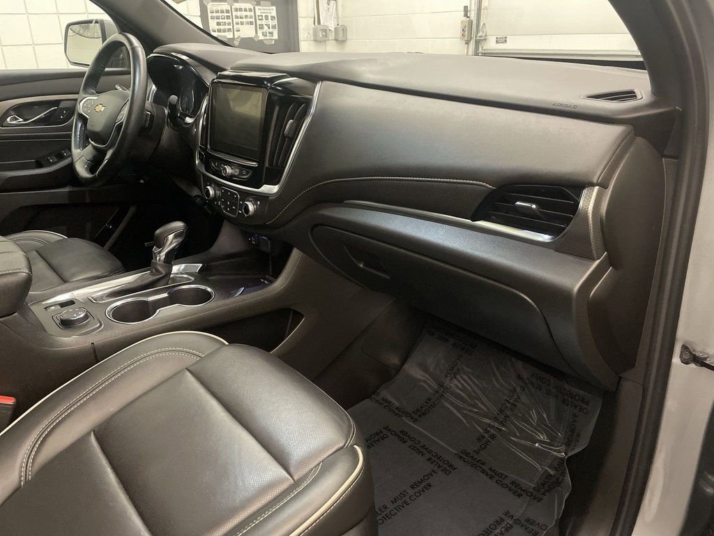 Certified 2023 Chevrolet Traverse Premier image 24