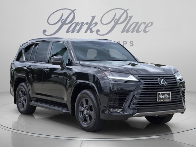 Used 2023 Lexus LX 600 4WD w/ Appearance Package image 7