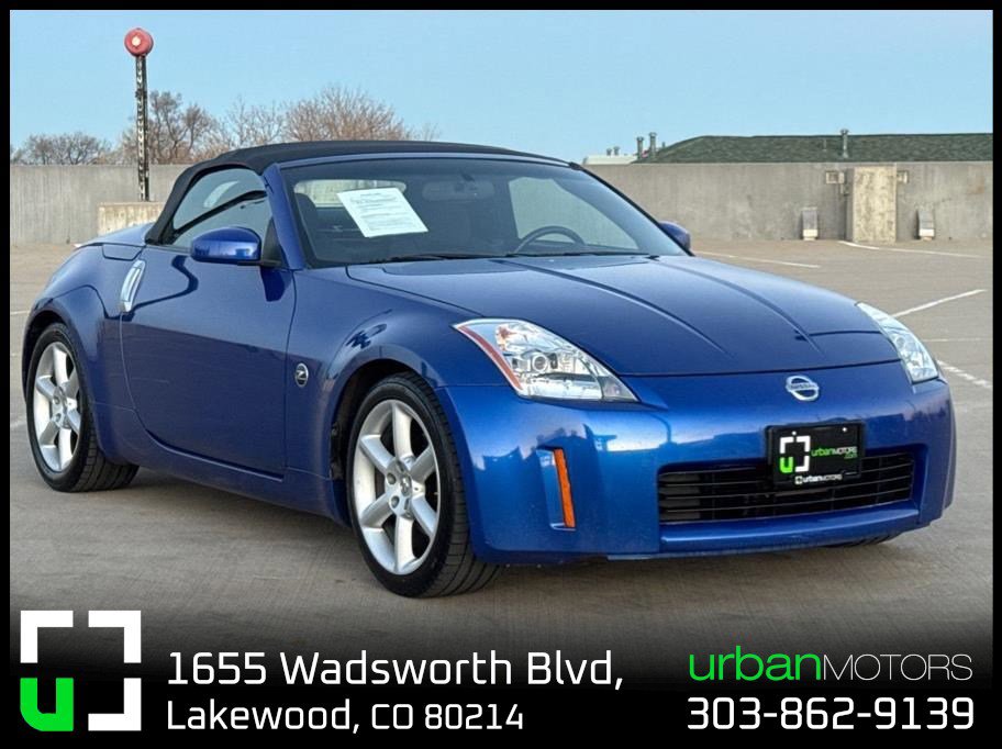 Used 2004 Nissan 350Z Enthusiast w/ Side Airbags Pkg image 1