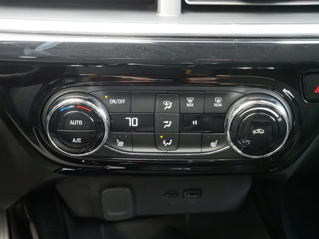 New 2026 Chevrolet Trax ACTIV FWD image 22