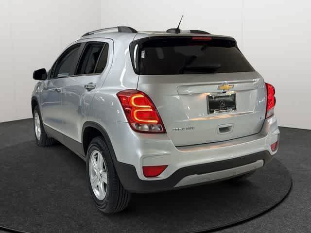 Used 2018 Chevrolet Trax LT w/ LT Convenience Package AWD/4WD image 4