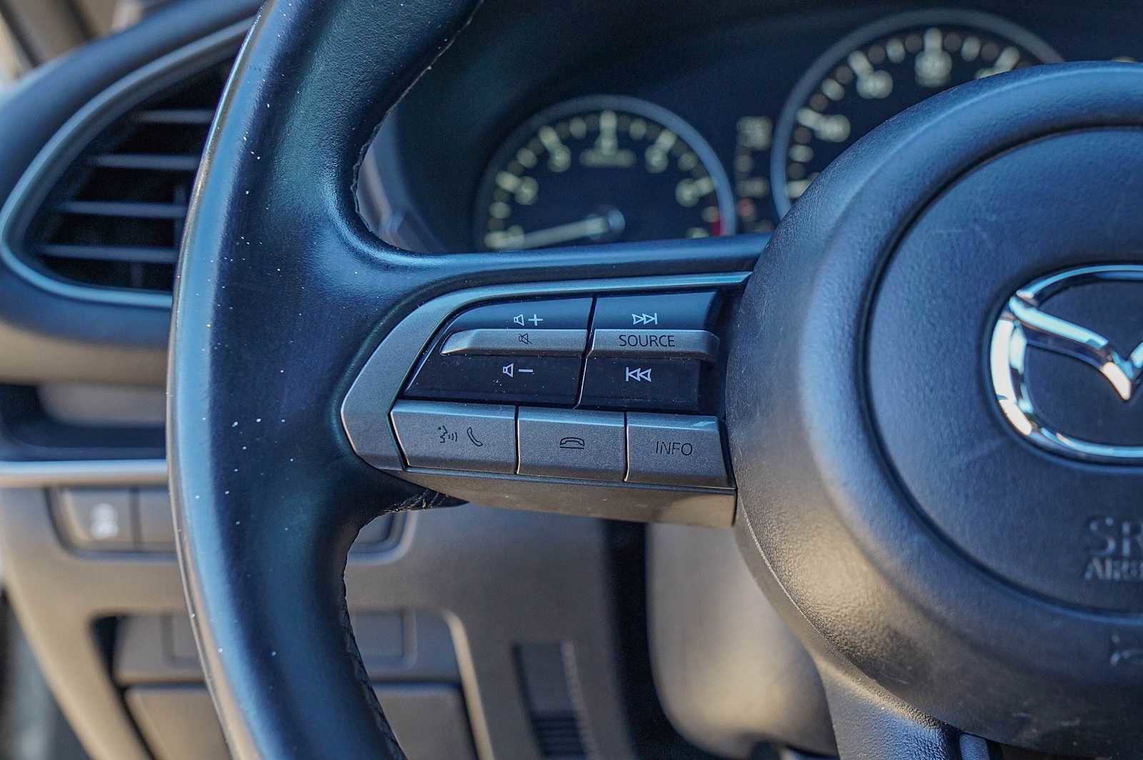 Used 2021 MAZDA MAZDA3 s image 13