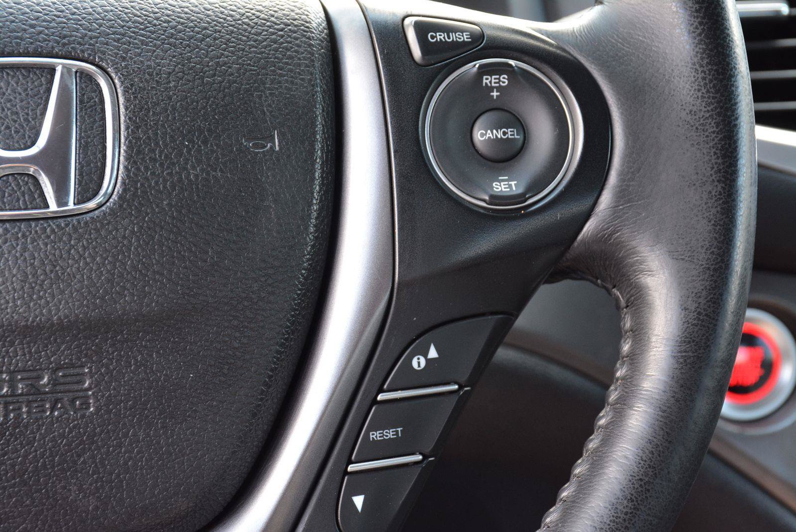 Used 2017 Honda Ridgeline RTL-T image 30