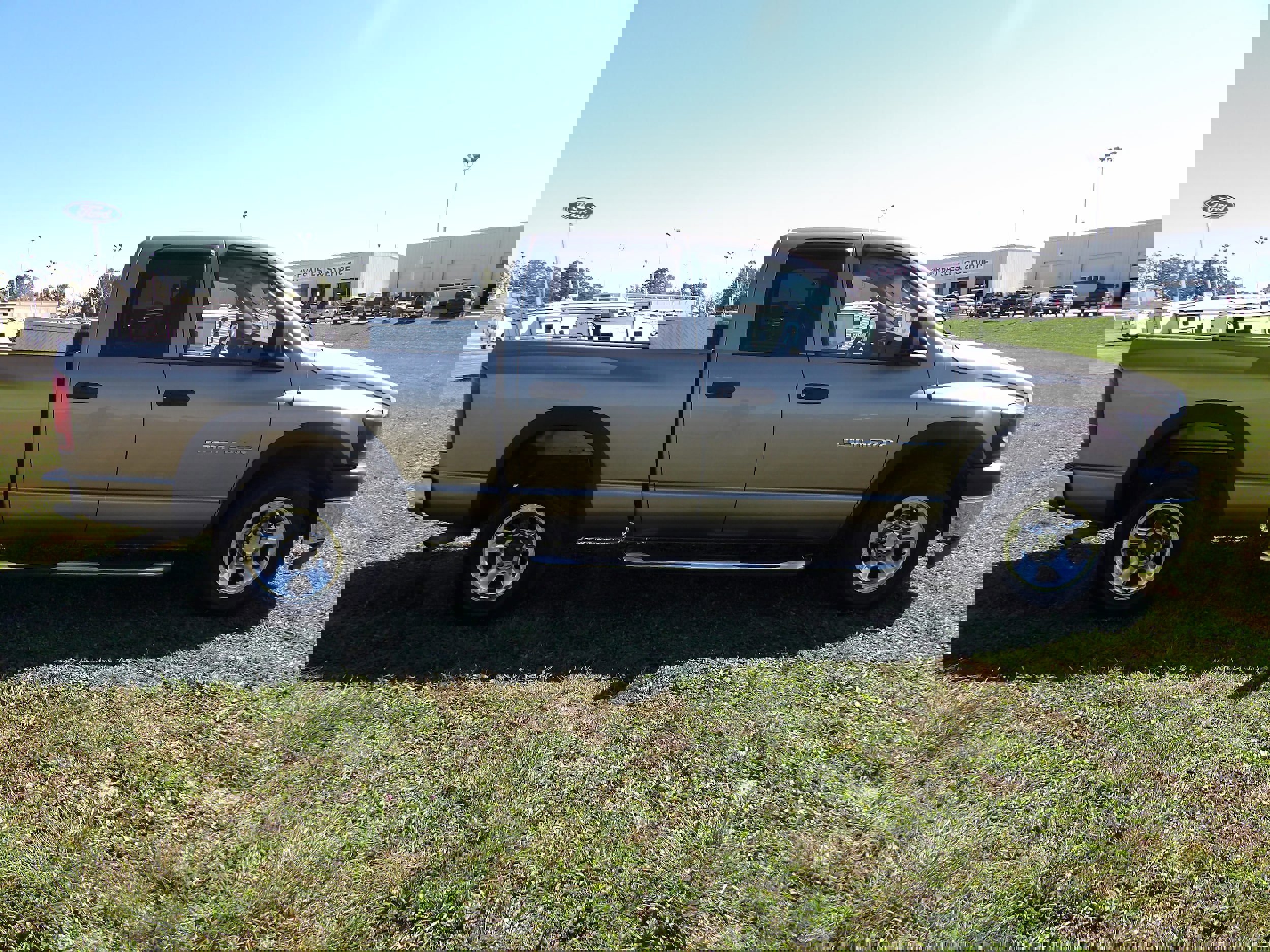 Used 2006 Dodge Ram 1500 Truck ST w/ SXT Group image 5