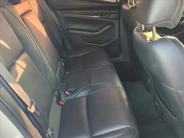 Used 2023 MAZDA MAZDA3 s image 25