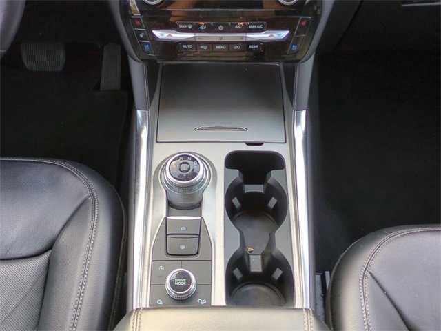 Used 2023 Ford Explorer Limited image 19