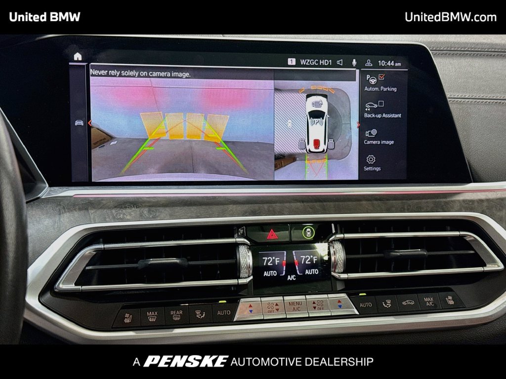 Used 2022 BMW X7 xDrive40i w/ Premium Package AWD/4WD image 16