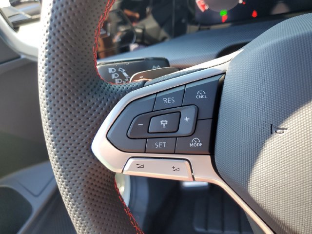 New 2026 Volkswagen GTI SE FWD image 26