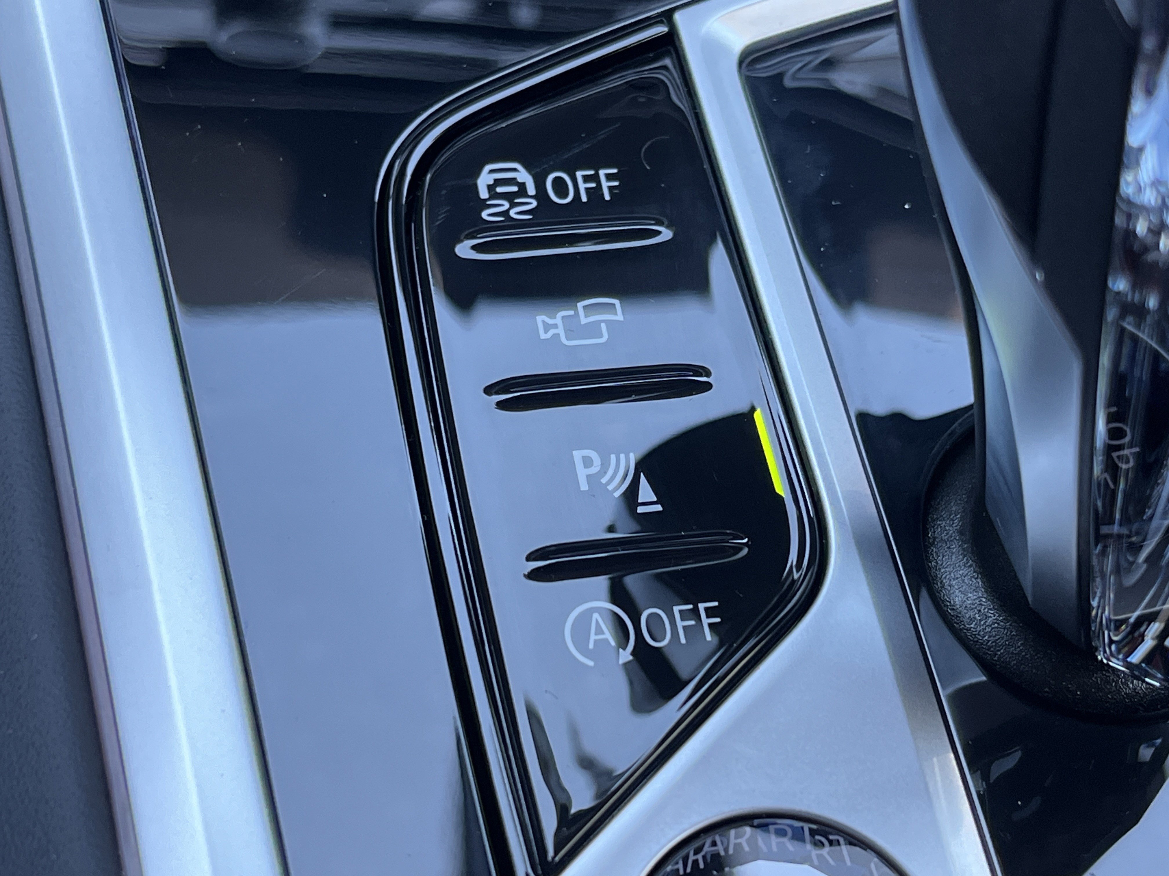 New 2026 BMW 840i Convertible image 10