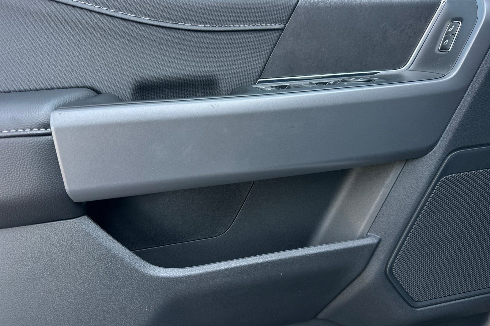 New 2026 Ford F150 XLT w/ Equipment Group 302A MID image 10