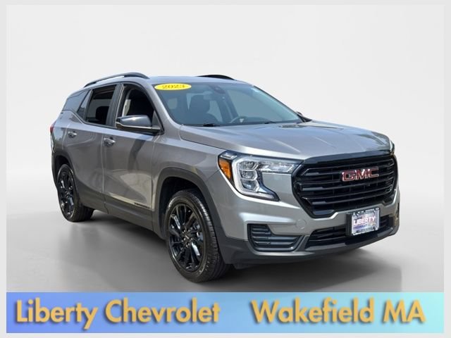 Used 2023 GMC Terrain SLE w/ Driver Convenience Package