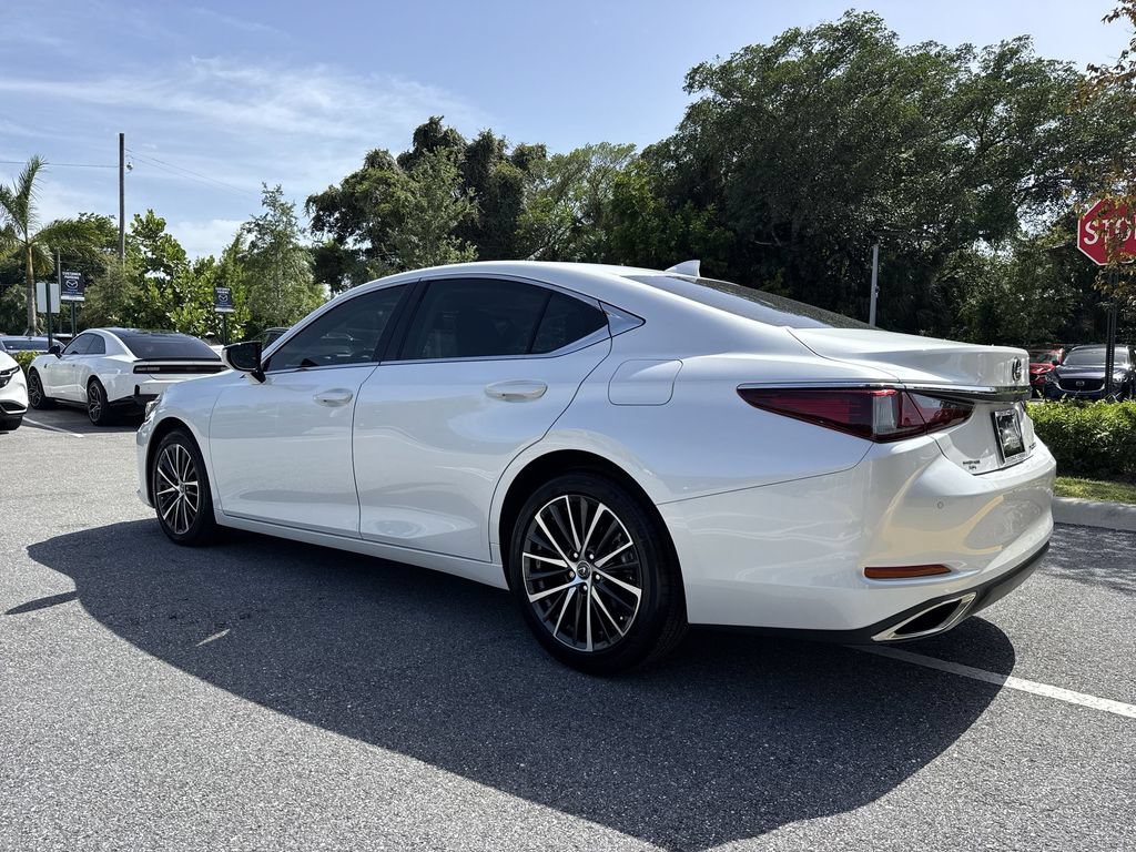 Used 2025 Lexus ES 350 w/ Premium Package FWD image 26
