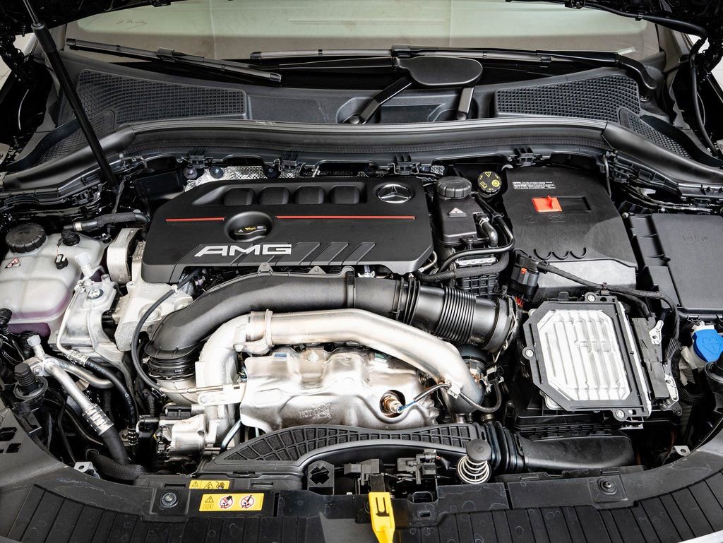 New 2026 Mercedes-Benz GLA 35 AMG 4MATIC image 40