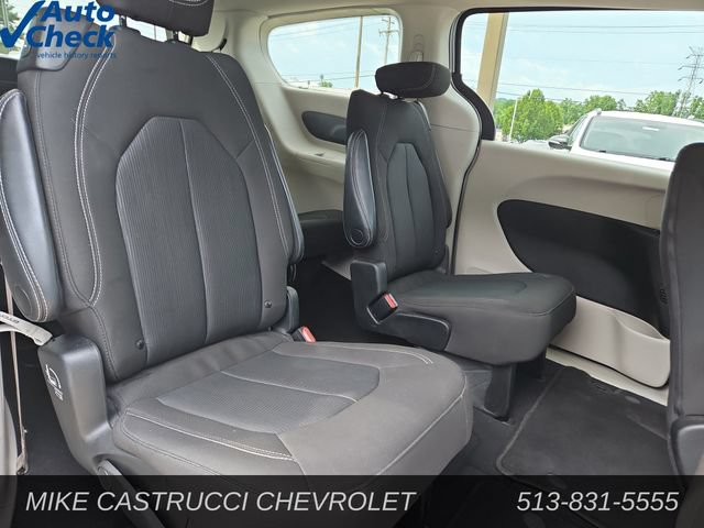 Used 2023 Chrysler Voyager LX FWD image 31