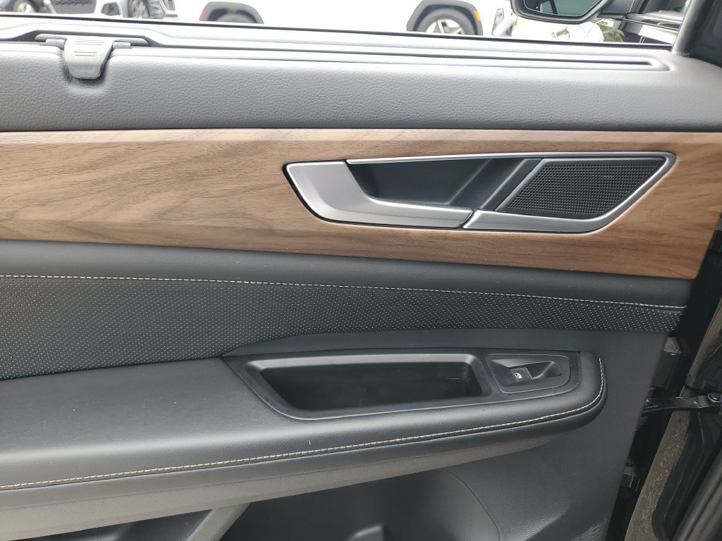 Certified 2024 Volkswagen Atlas SE FWD image 19