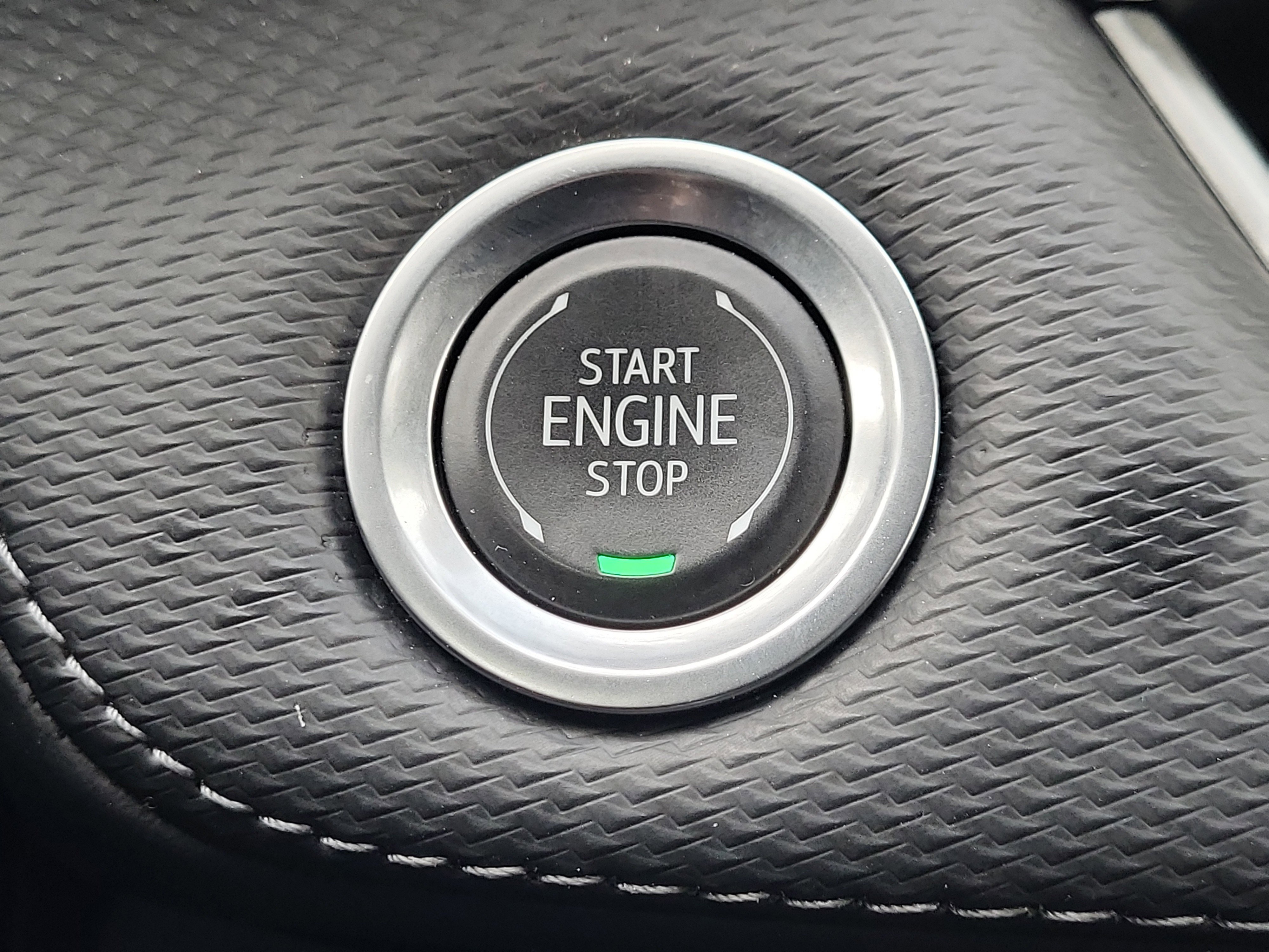 Certified 2025 Chevrolet Equinox LT w/ Safety and Technology Package image 31