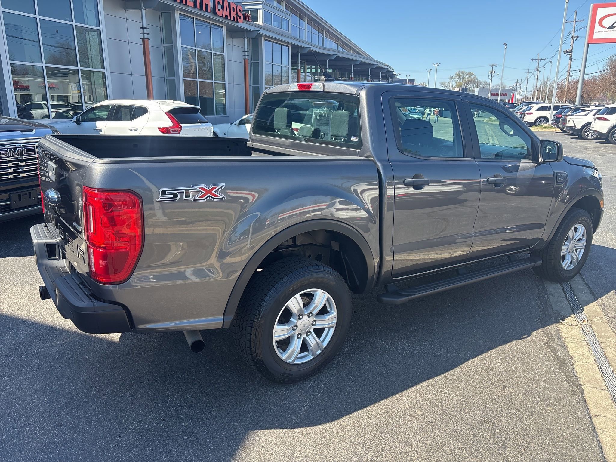 Used 2019 Ford Ranger XL w/ Equipment Group 101A Mid image 3