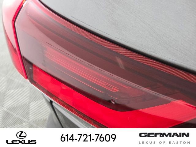 Used 2019 Toyota Highlander SE image 16