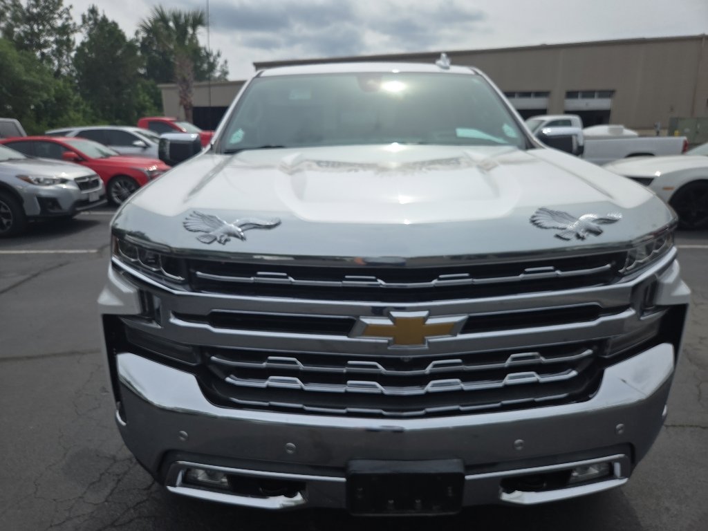 Used 2020 Chevrolet Silverado 1500 LTZ w/ LTZ Plus Package AWD/4WD image 9