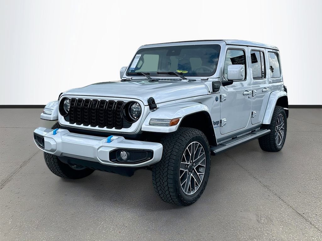 Used 2024 Jeep Wrangler High Altitude AWD/4WD image 3