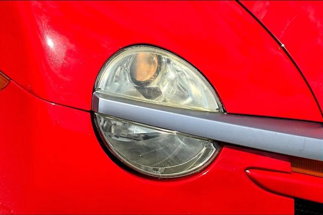 Used 2004 Chevrolet SSR w/ Preferred Equipment Group image 31