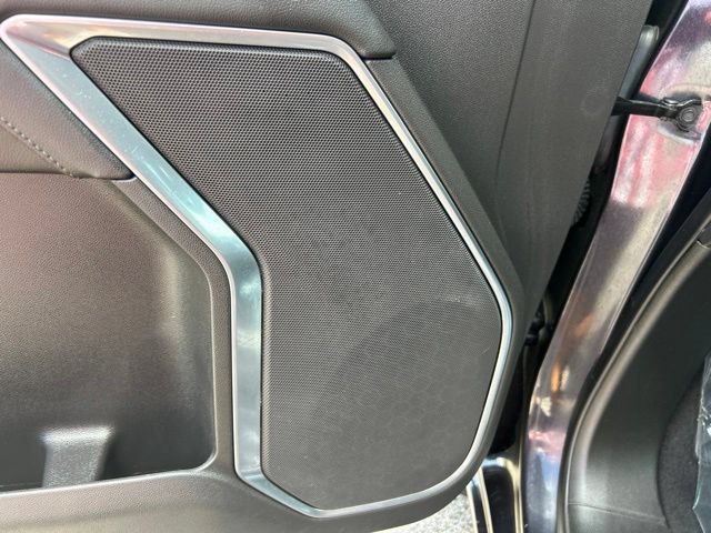 Used 2022 Chevrolet Silverado 1500 LT AWD/4WD image 14