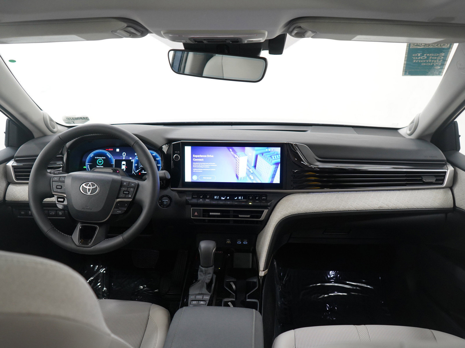 Used 2026 Toyota Camry XLE w/ Premium Plus Package image 13