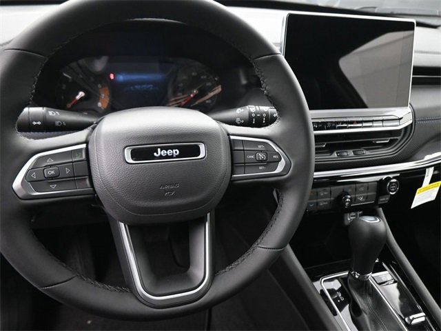 New 2026 Jeep Compass Latitude image 41