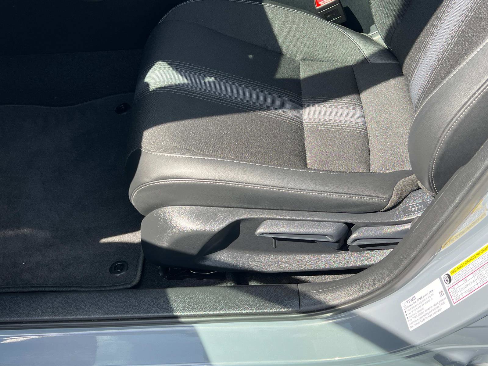 Used 2025 Honda Civic Sport image 15