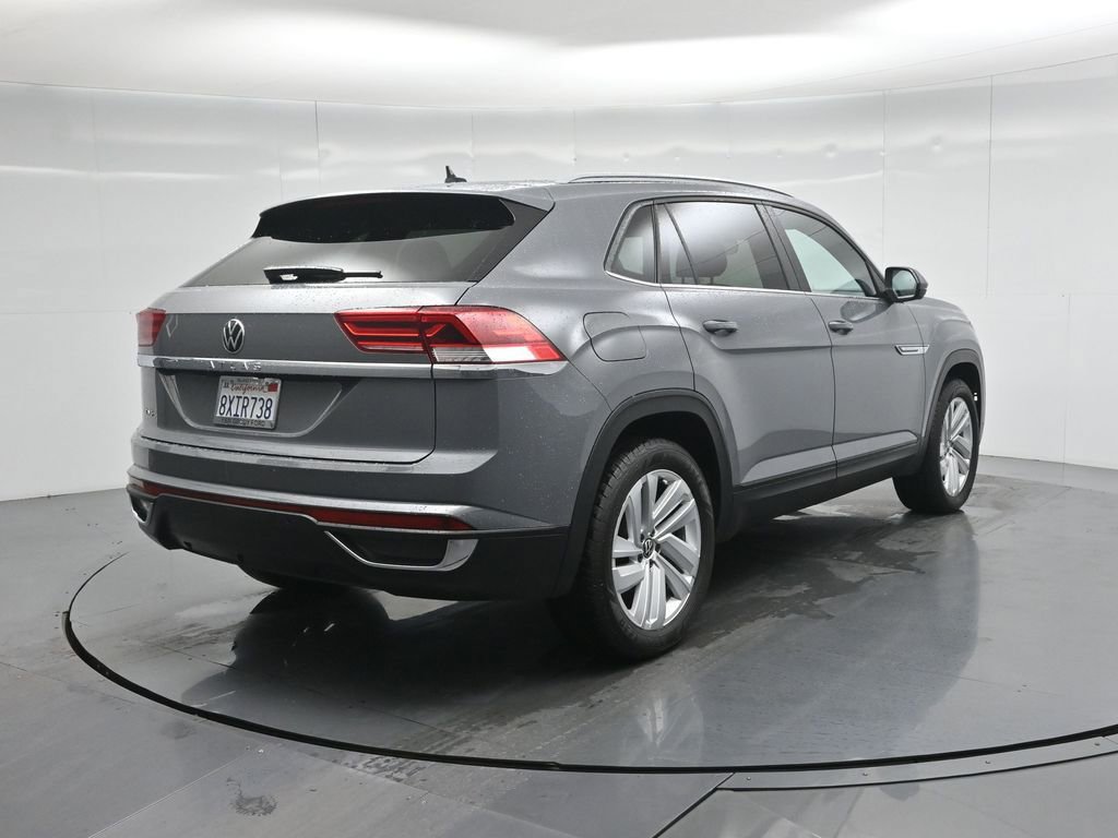 Used 2021 Volkswagen Atlas Cross Sport SE w/ Panoramic Sunroof Package image 30