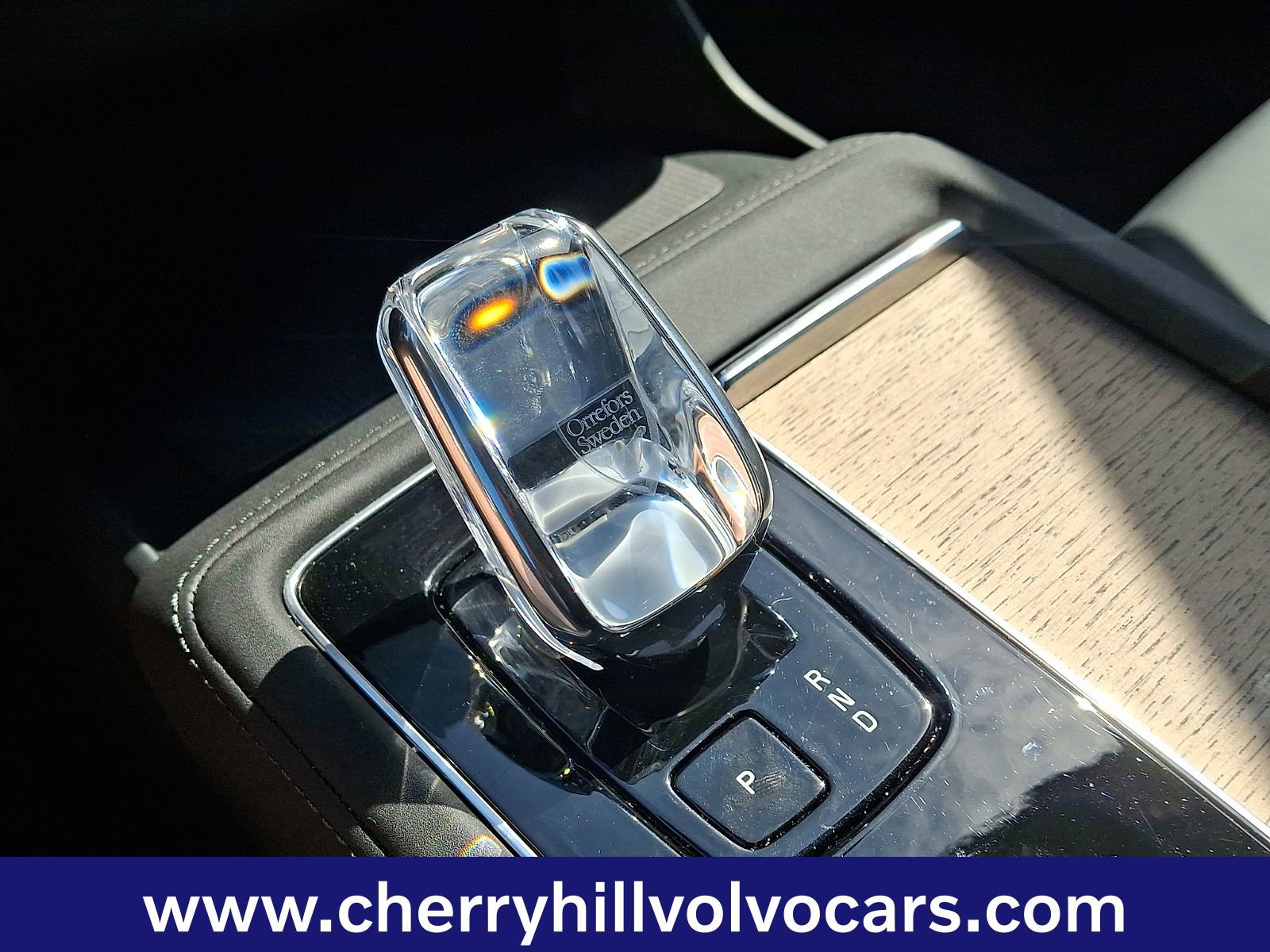 Certified 2025 Volvo XC90 B6 Core image 16