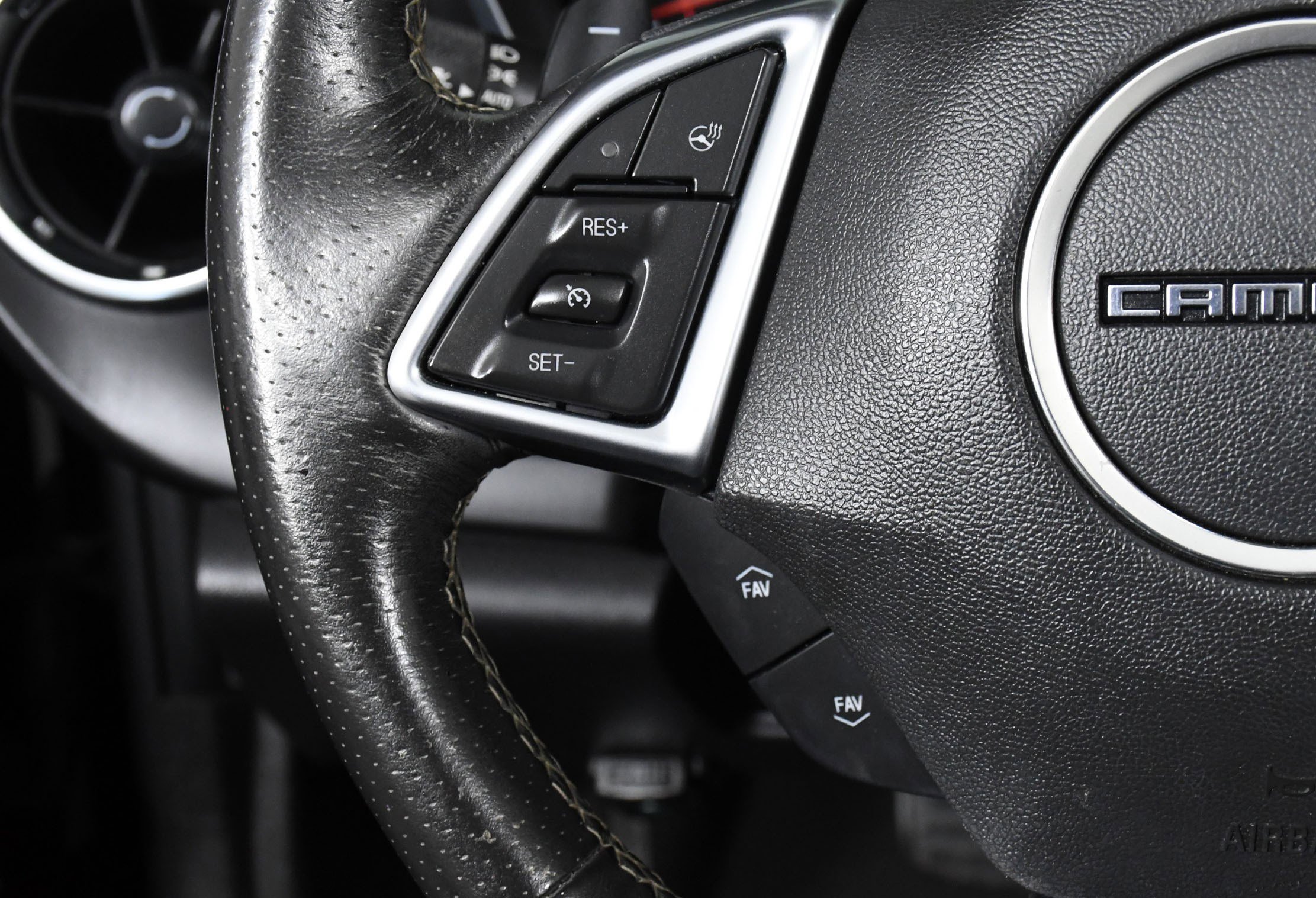 Used 2016 Chevrolet Camaro LT image 11