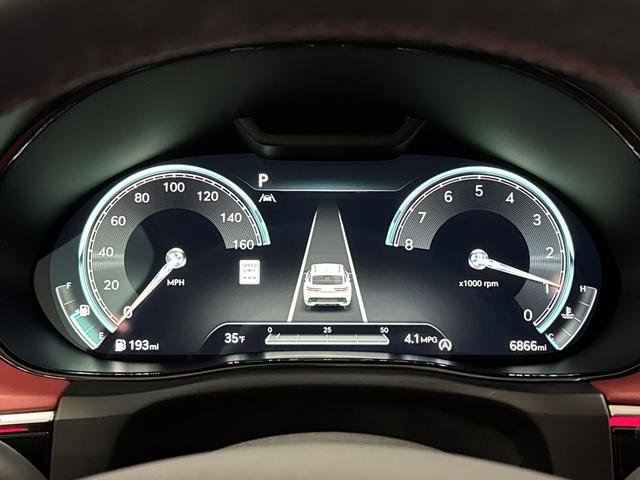 Used 2024 Genesis GV70 2.5T w/ Sport Prestige Package image 18