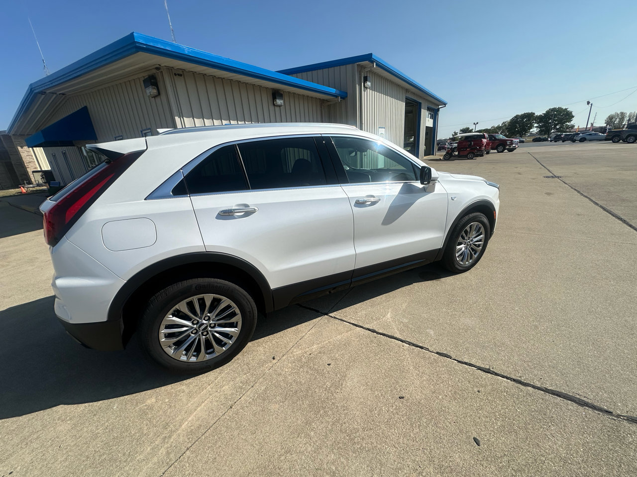 Used 2025 Cadillac XT4 Premium Luxury w/ Technology Package image 29