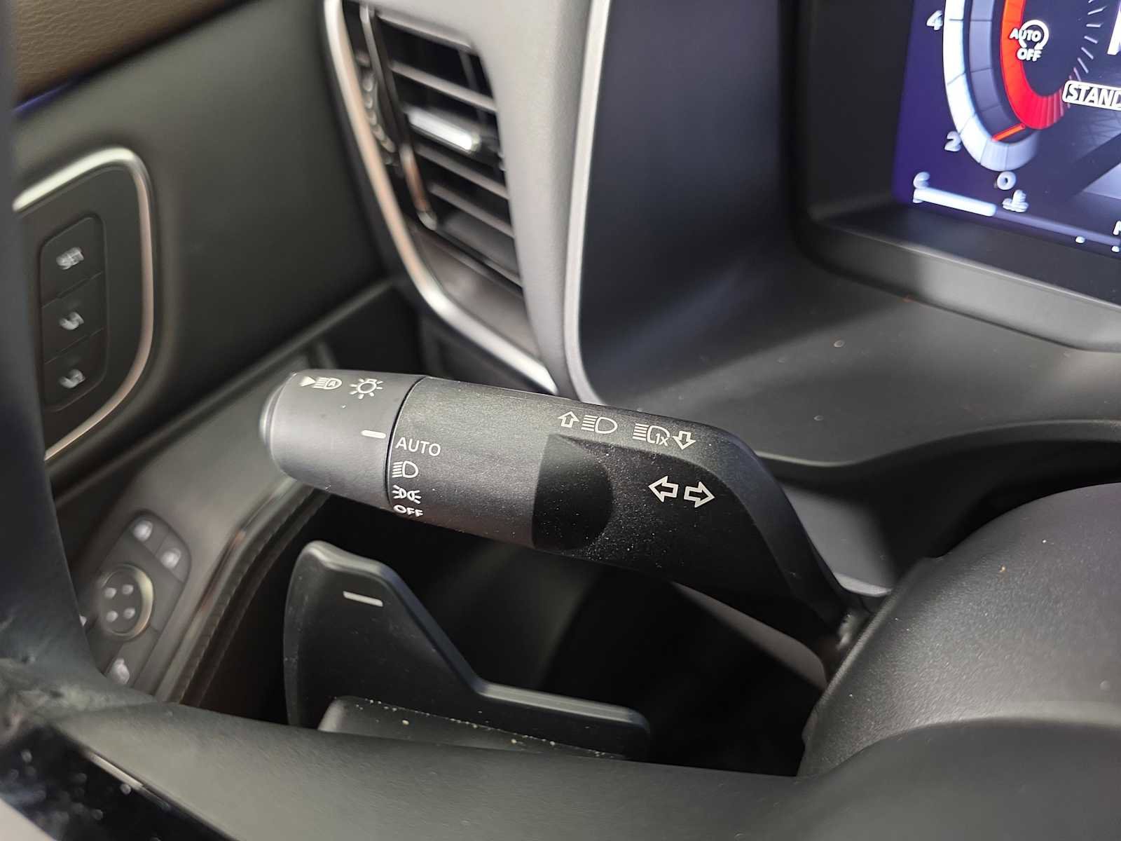 Used 2023 Nissan Rogue Platinum w/ Platinum Premium Package image 21