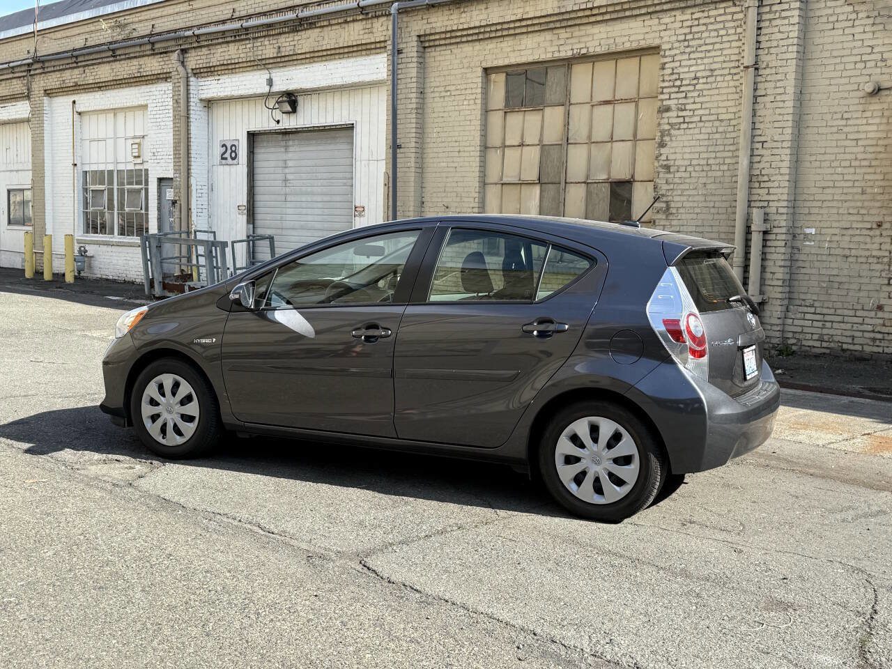Used 2014 Toyota Prius C Three image 6