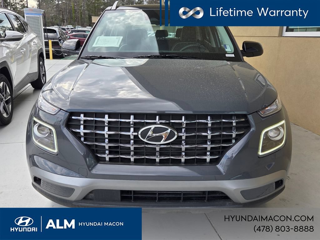 New 2025 Hyundai Venue Limited FWD image 15
