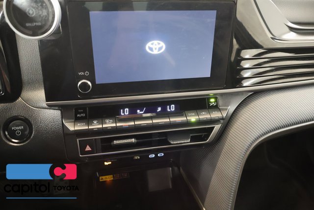 Used 2025 Toyota Camry SE w/ Convenience Package AWD/4WD image 20